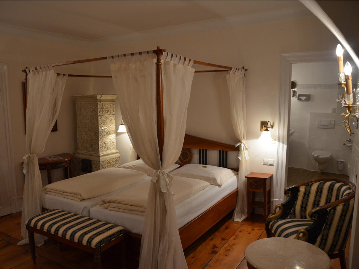 Schlosshotel Neckarbischofsheim Cameră foto