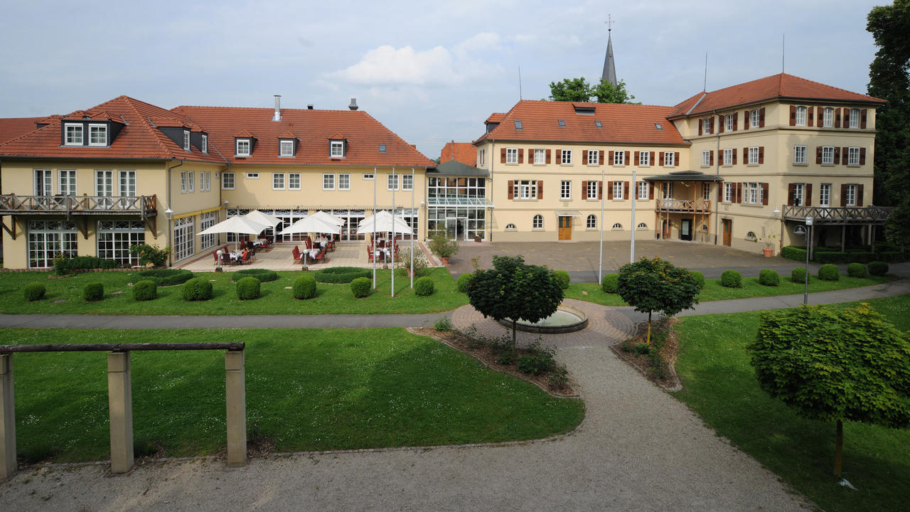 Schlosshotel Neckarbischofsheim Exterior foto
